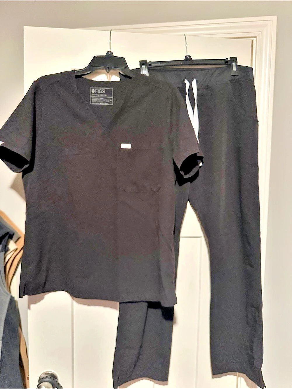 FIGS Technical Collection Black Set